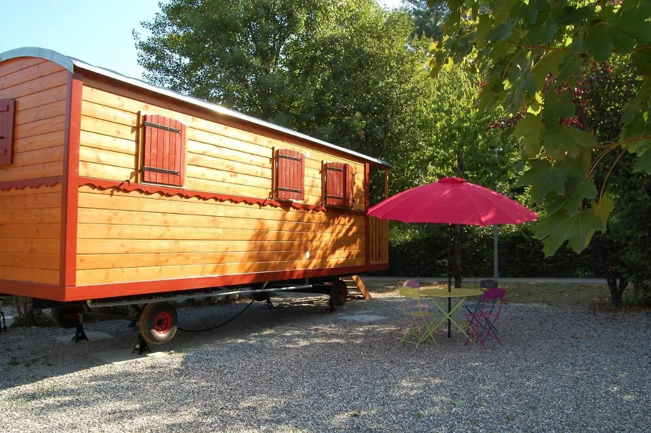 Holiday home Les I-Lofts Du Domaine Villa Chanaz